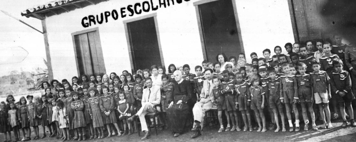 Grupo Escolar 'José Rodrigues Naves', criado em 1948, em São Geraldo